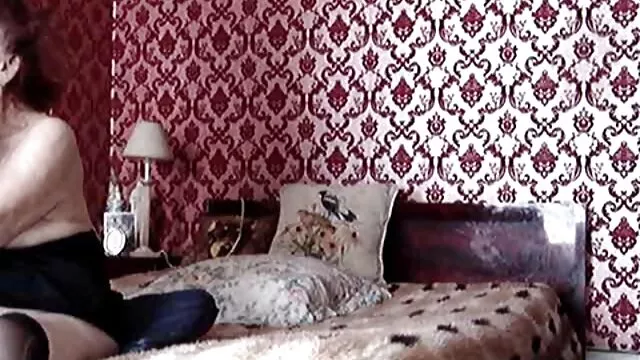 Καυτό πορνό χωρίς εγγραφή  Η Γκλόρια γλείφει πορνο δωρεα τον άνθρωπο πρωκτό με ξυρισμένο κώλο
