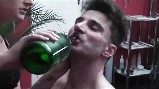Καυτό πορνό χωρίς εγγραφή  Busty xxx δωρεαν πορνο Babe fingering μουνί και να μιλάμε με έναν ιδιωτικό τύπο
