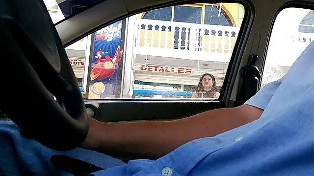 Καυτό πορνό χωρίς εγγραφή  Απογυμνώνεται ένα φίλο πουκάμισο μπροστά από δωρεα πορνο την κάμερα